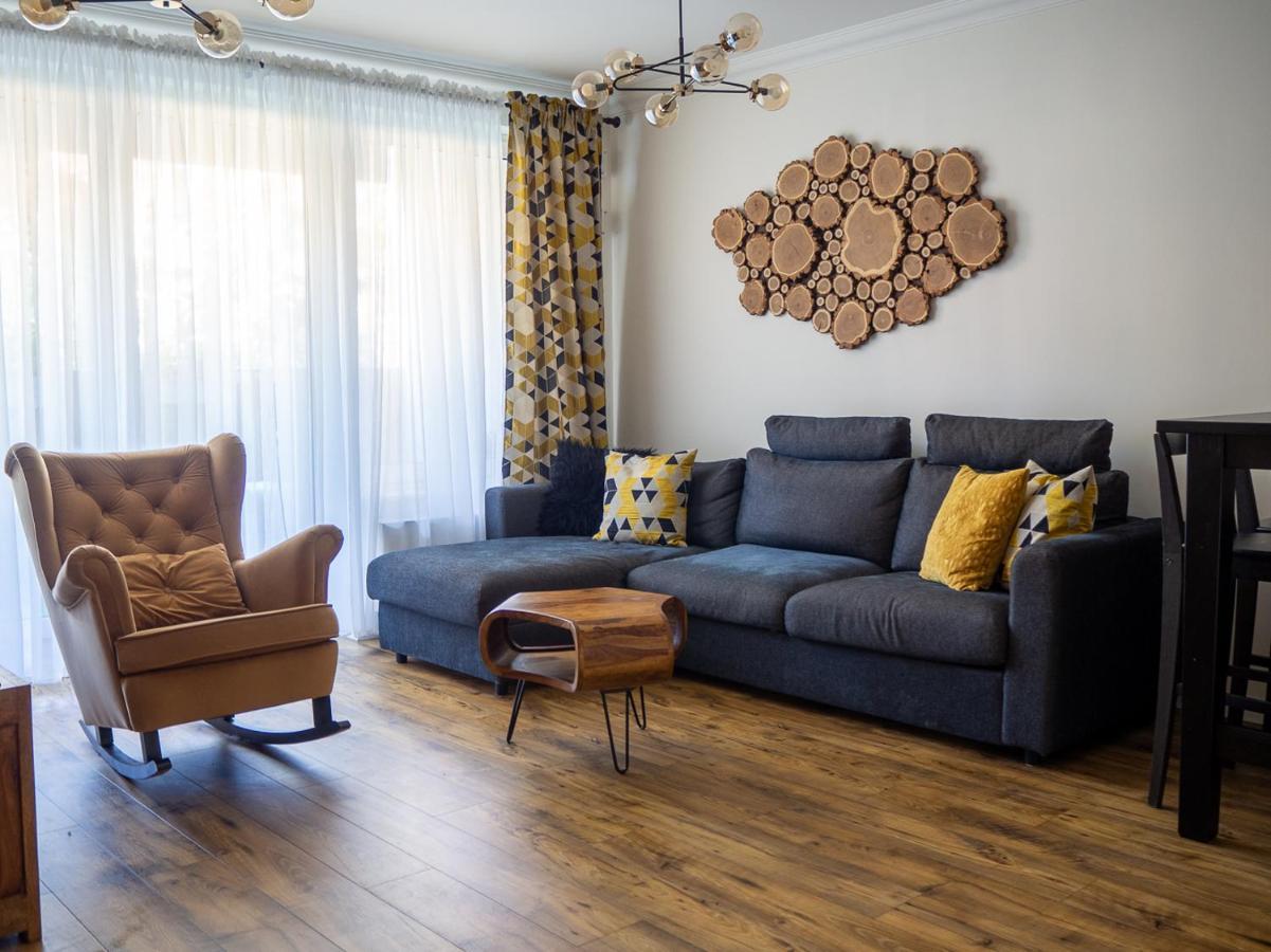 Brick House Premium Apartment