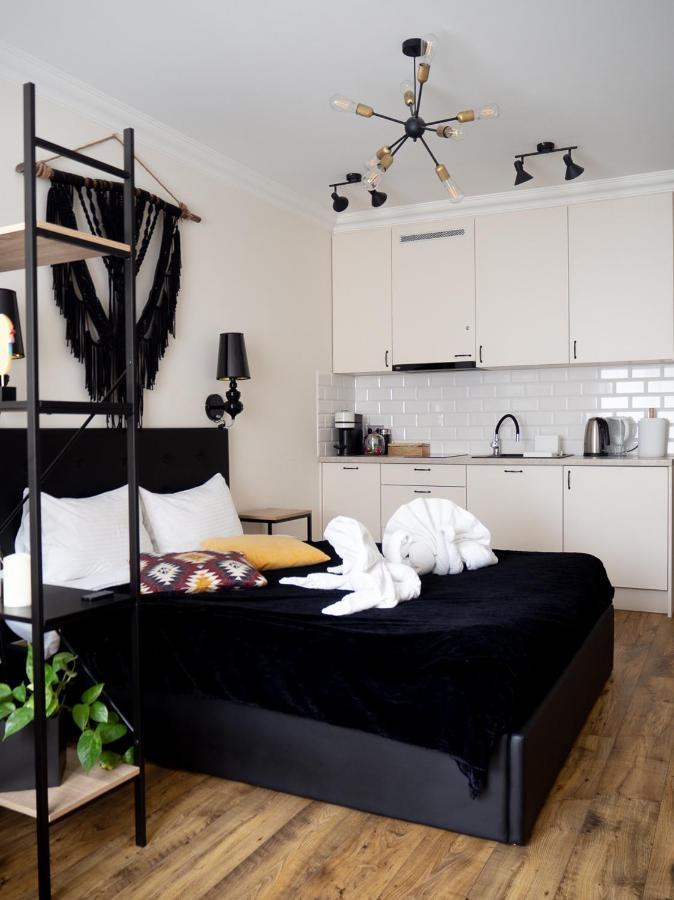 Apartment Brick House Premium
